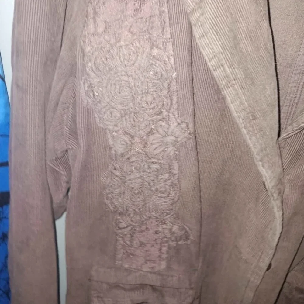 Sacred Thread Jacket - Picture 3 of 5